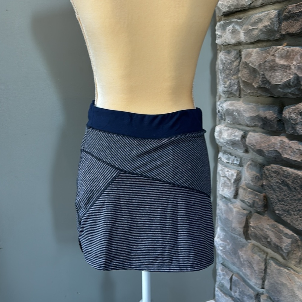 Women’s skort, XS, blue/gray